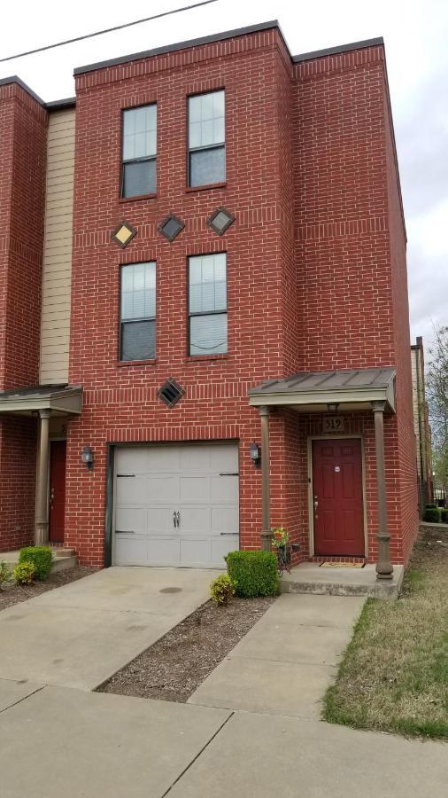 Old Fort Loft King & Queen Suites Nearest Accomodation To Marshals Museum Power Your Ev For Free! Fort Smith Exterior photo